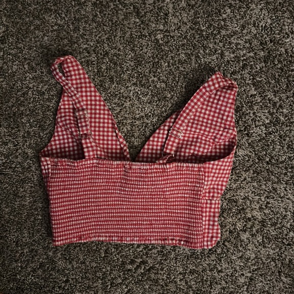 Brandy Melville Red Gingham Tank Top - Picture 4 of 4